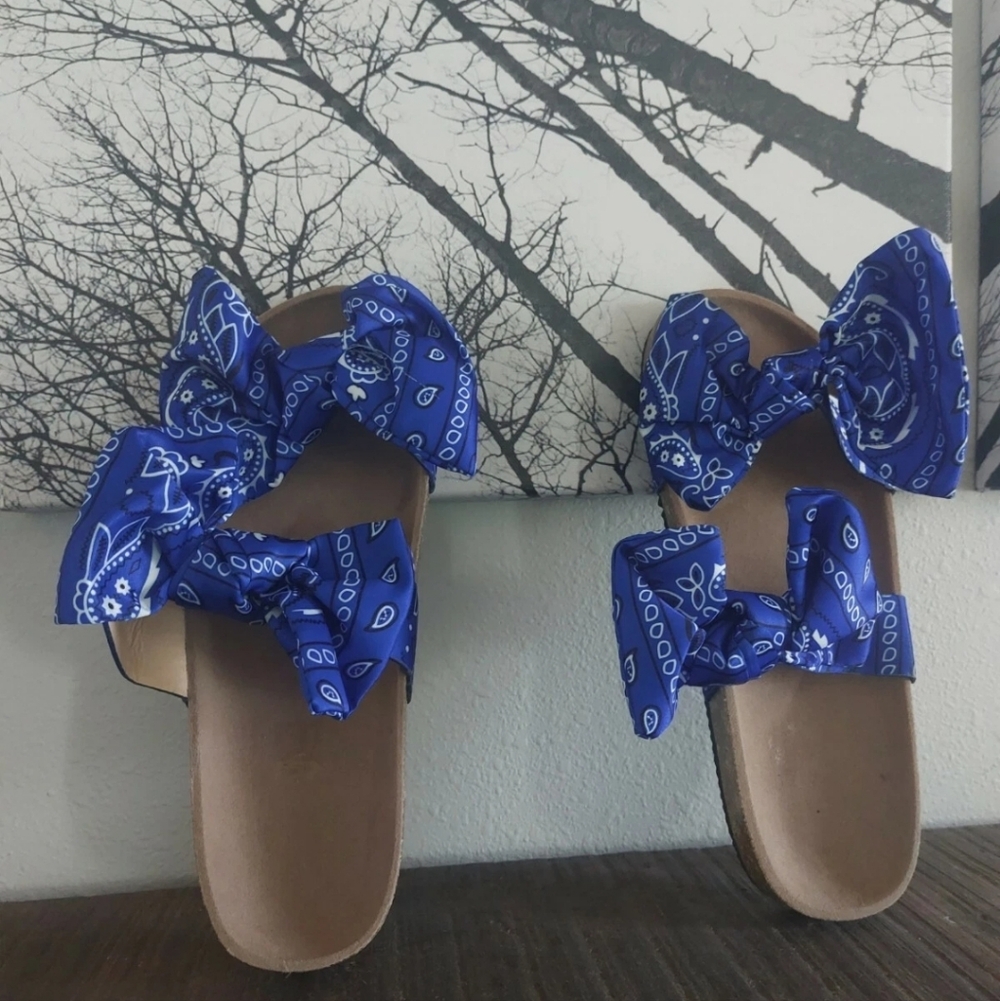 Blue Bandana Bow Women's SandalsBLUE BANDANA Women's Slides Double Strap Bow Cor